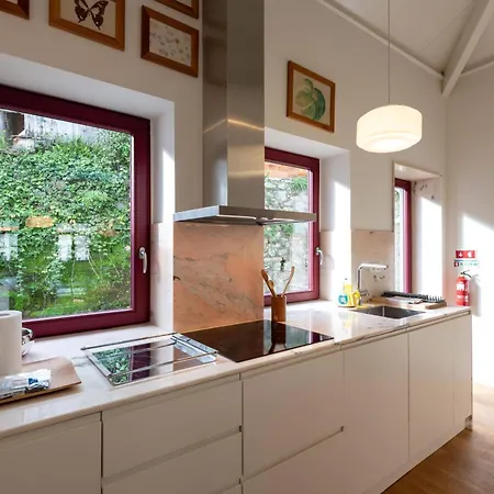 Riverfront Heritage House * Vila Nova de Gaia