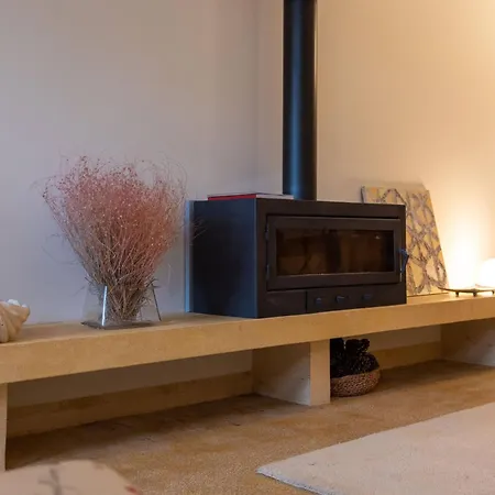 Riverfront Heritage House * فيلا نوفا دي غايا