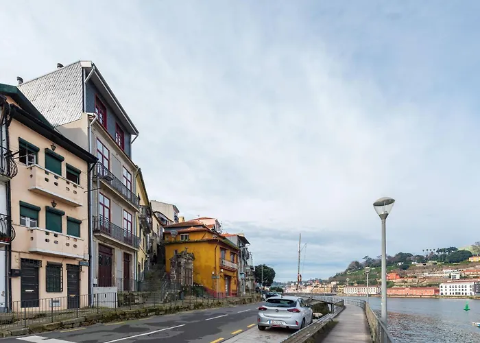 Riverfront Heritage House Lägenhet *